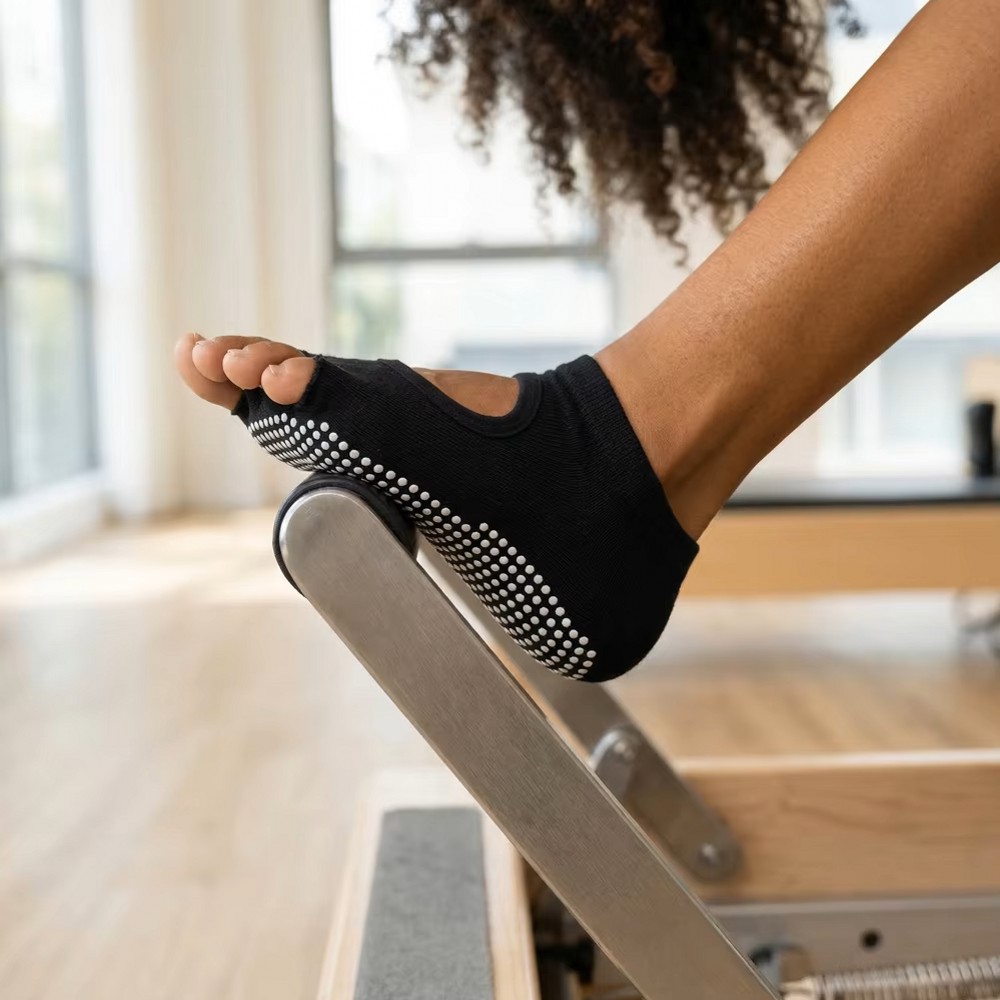 Backless Five Toe Yoga Socks O - огляд і ціна Home Gym Yoga